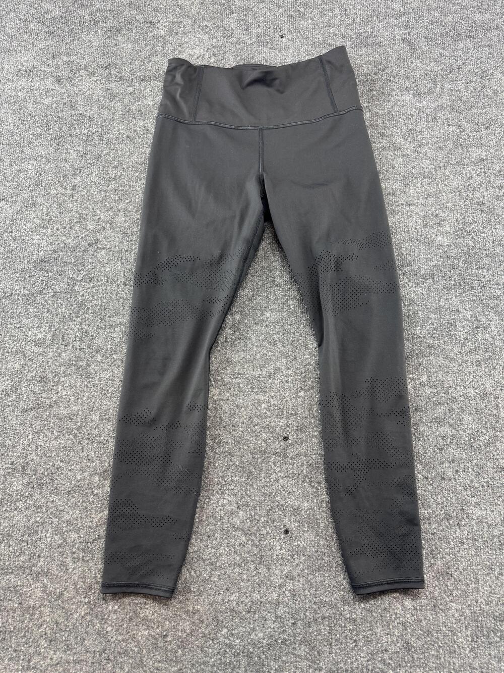 Athleta Persistence Laser Cut 7/8 Tight Leggings Womens Small Camo Yoga Gym